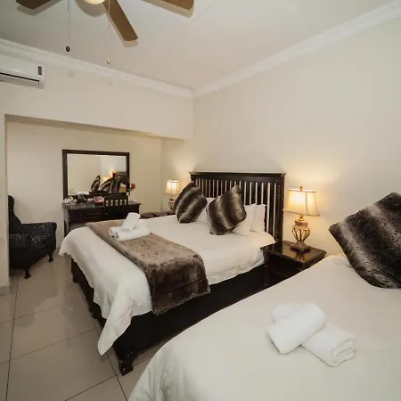 Dunwoodie Travel Lodge Pretoria Exterior photo
