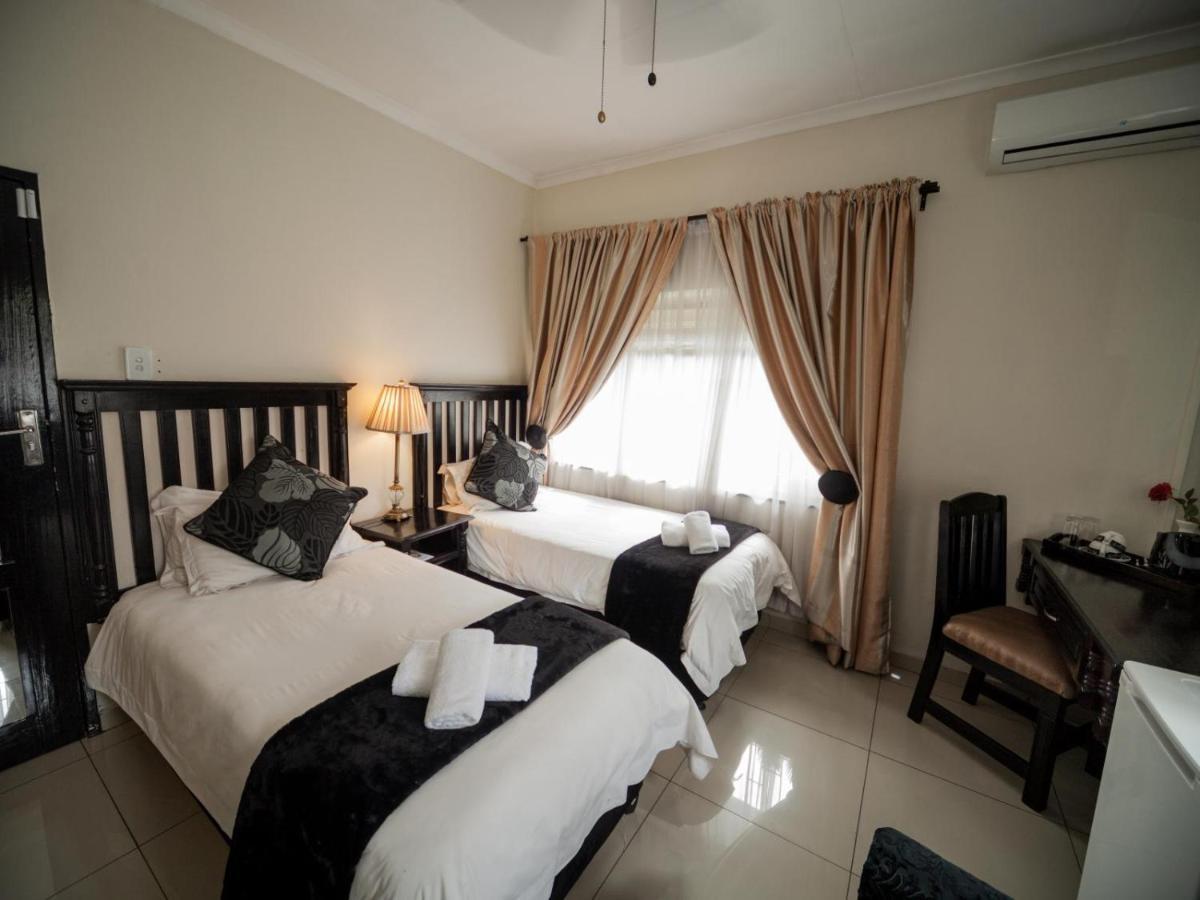Dunwoodie Travel * Pretoria